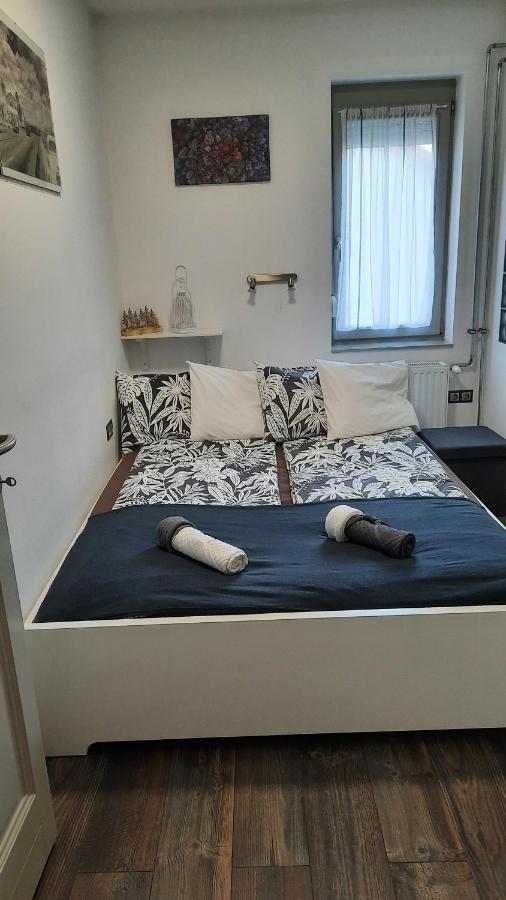 Pete Lajos Design Apartman Appartement Kaposvár Buitenkant foto